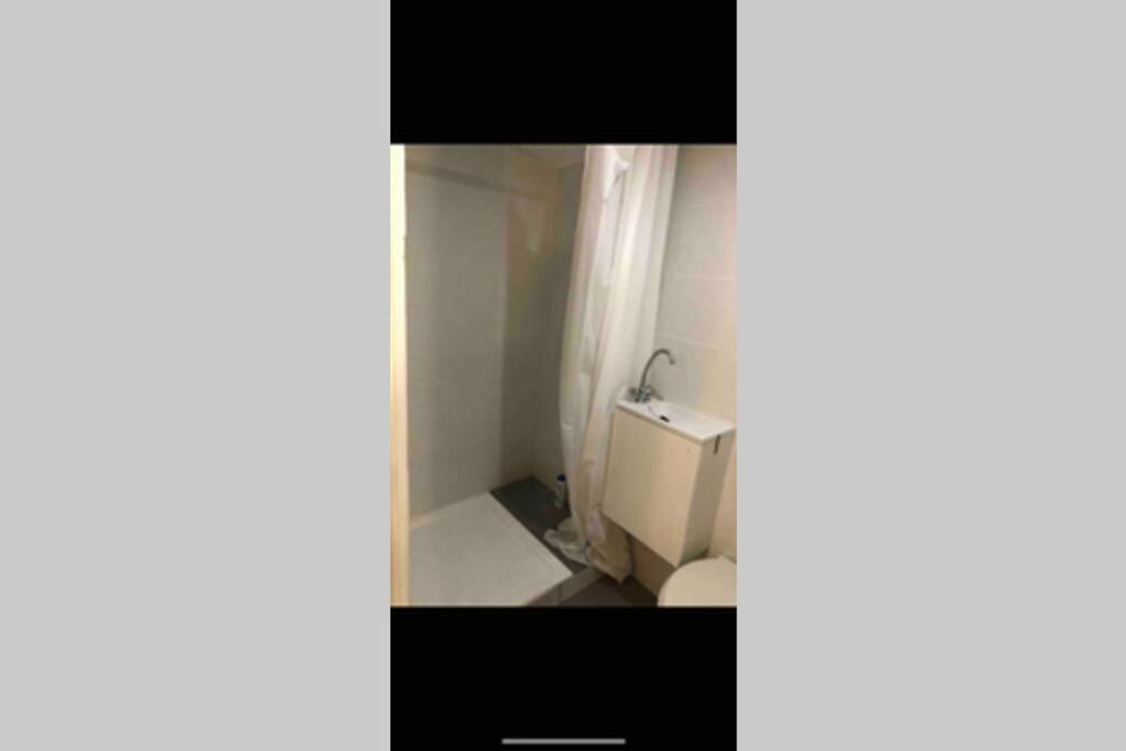 Studio Cosy Avec Possibilite Piscine En Supplement Toulon Exterior foto
